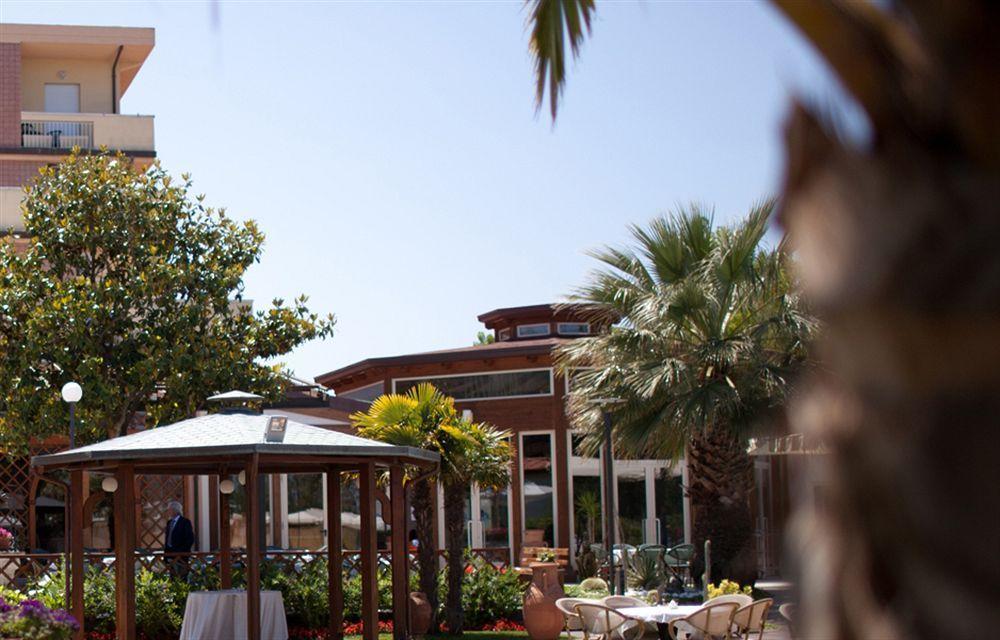 Hotel Acquario Vasto Eksteriør billede